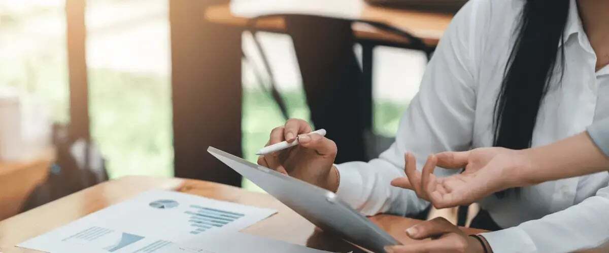 11 customer service evaluation metrics