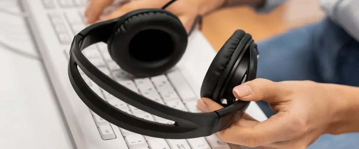 encourage call center agents for customer service